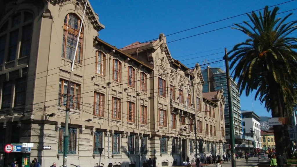 Pontificia Universidad Católica de Valparaíso